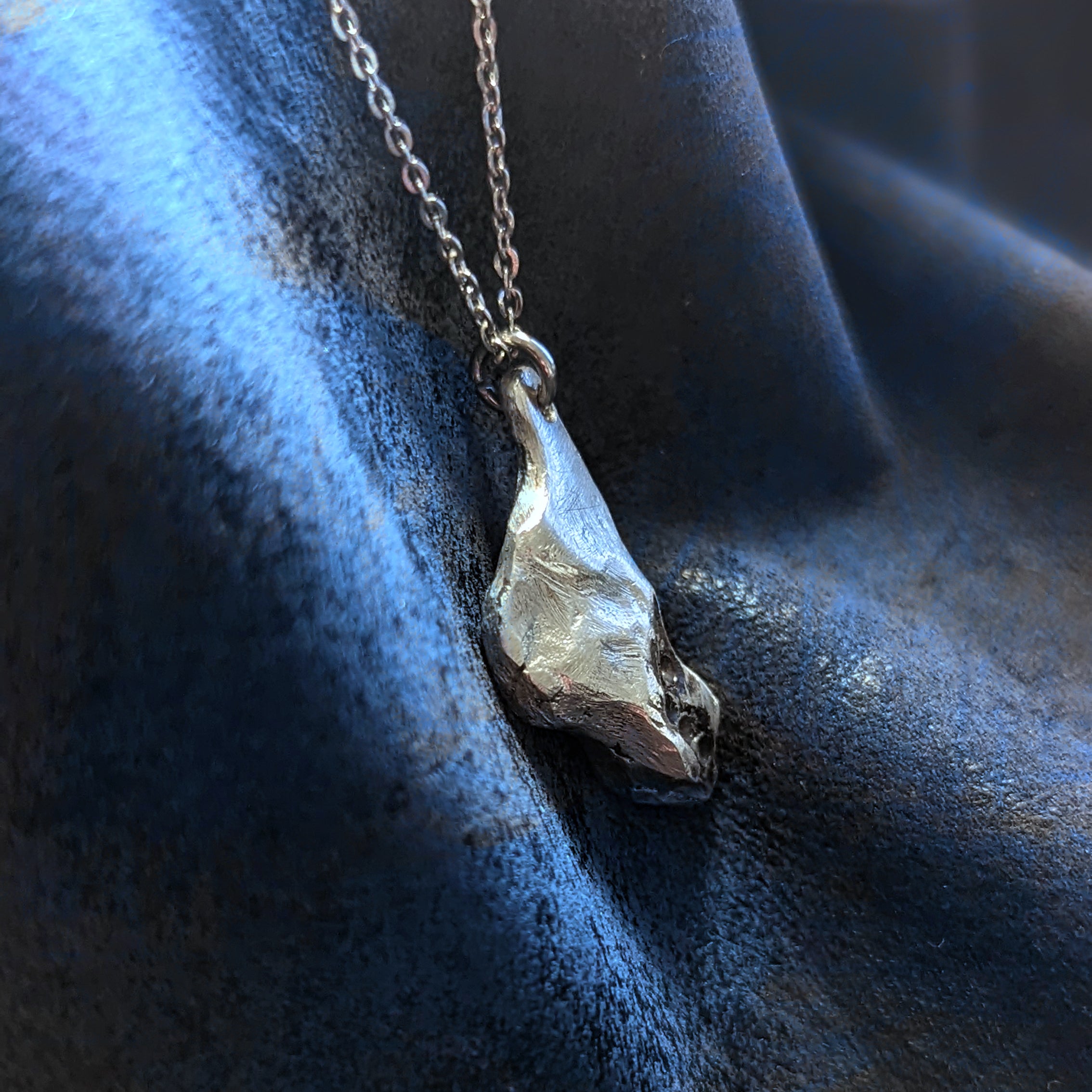 Pendentif "Corse" étain (Sn_pdt_04)