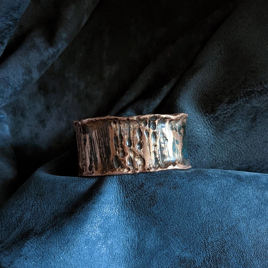 Bracelet manchette cuivre patine bleue / noire.