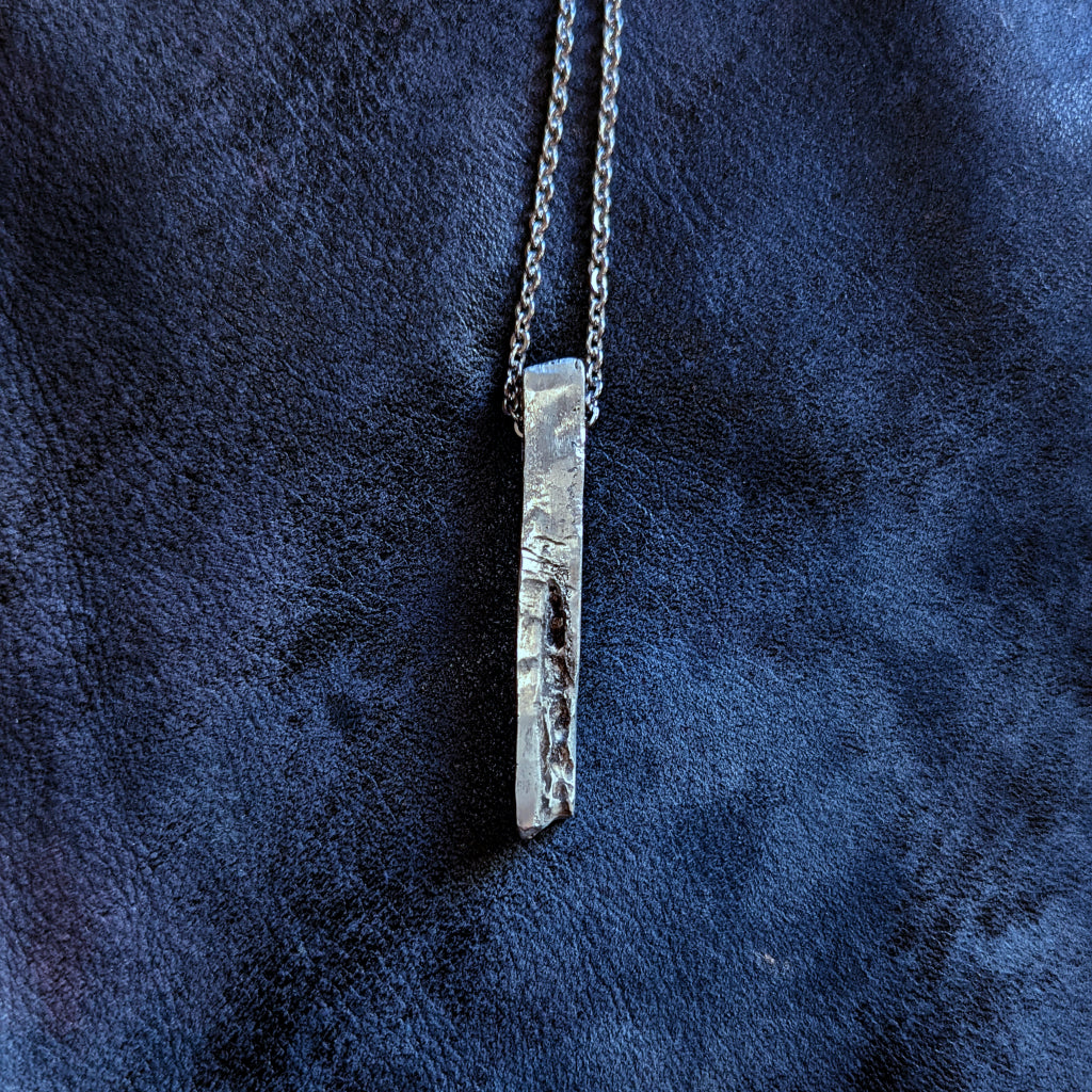 Stick pendant étain (Sn_pdt_01)