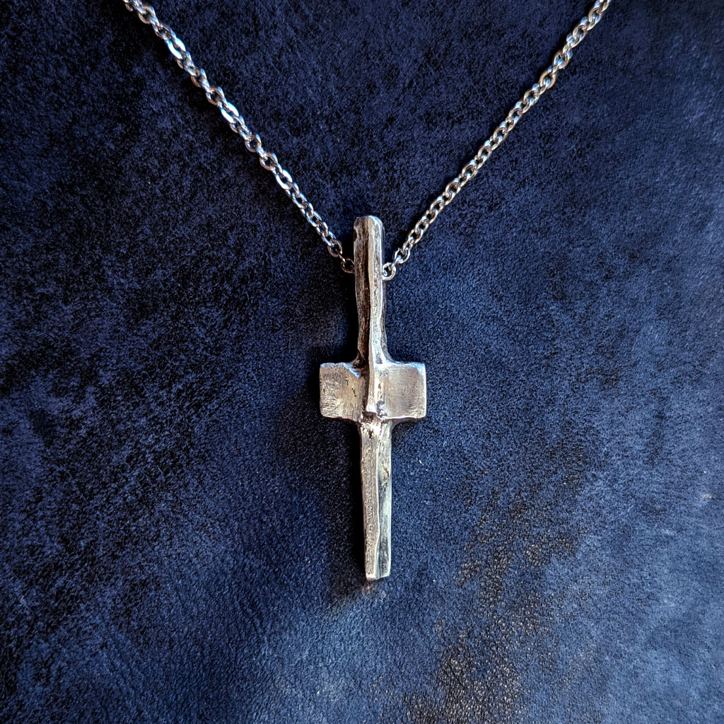 Pendentif "croix" étain (Sn_pdt_02)